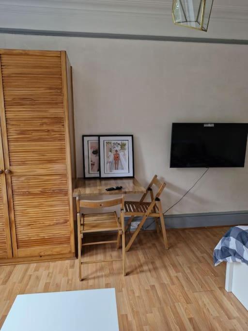 Bright Studio Apartment In A Perfect Location Londýn Exteriér fotografie